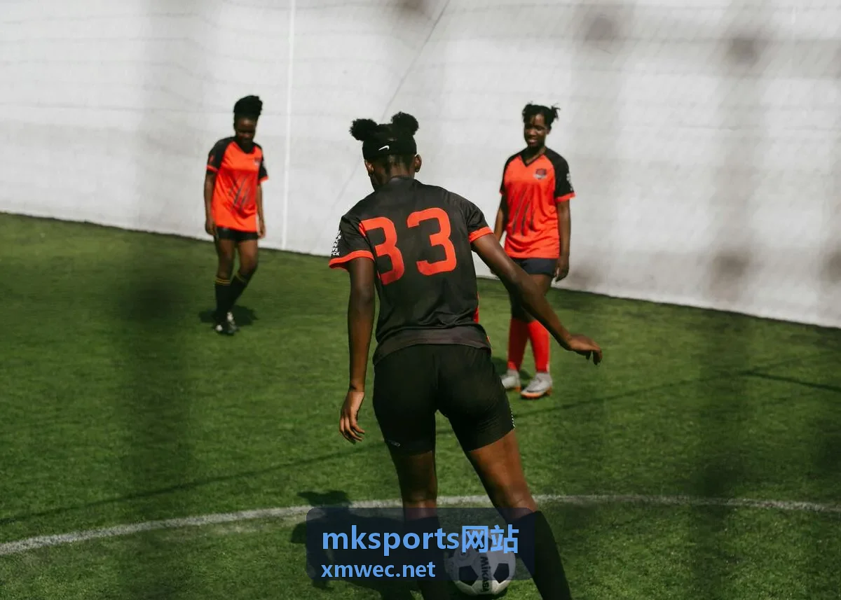 mksports网站轻量缓震跑鞋实测封面